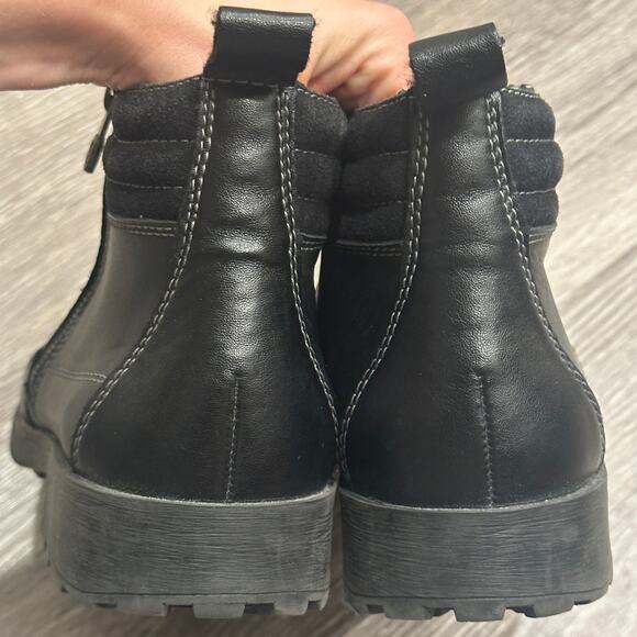 Rieker Ron Ankle Boot Black Leather Side Zip Comfort Lug Sole Warm Lining Wide 9 - Picture 6 of 8